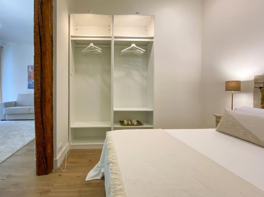 New Lavapies Spacious Flat, 2 Bedrooms And 2 Balconies 마드리드 외부 사진