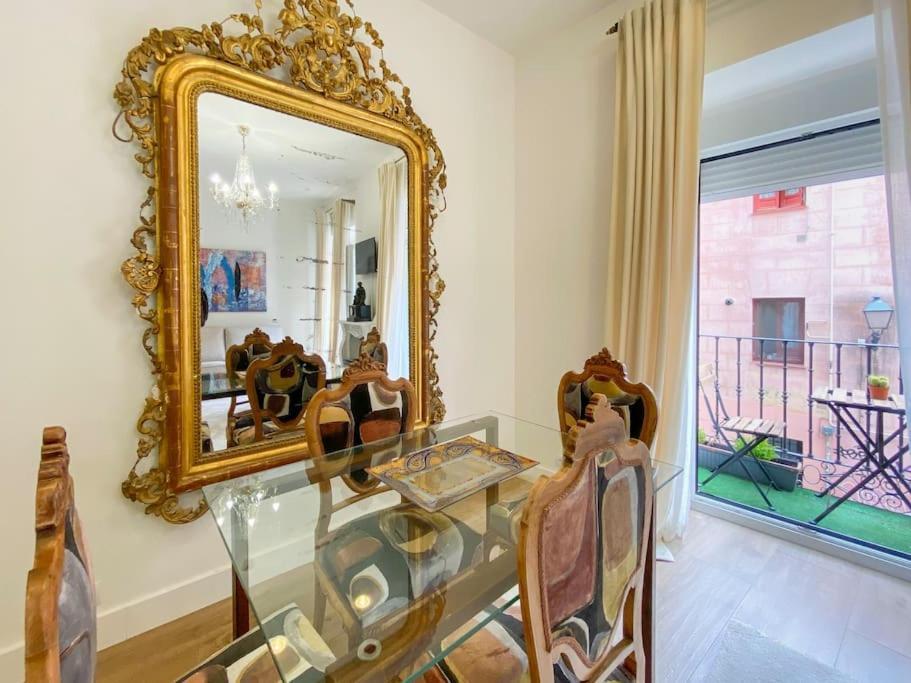 New Lavapies Spacious Flat, 2 Bedrooms And 2 Balconies 마드리드 외부 사진