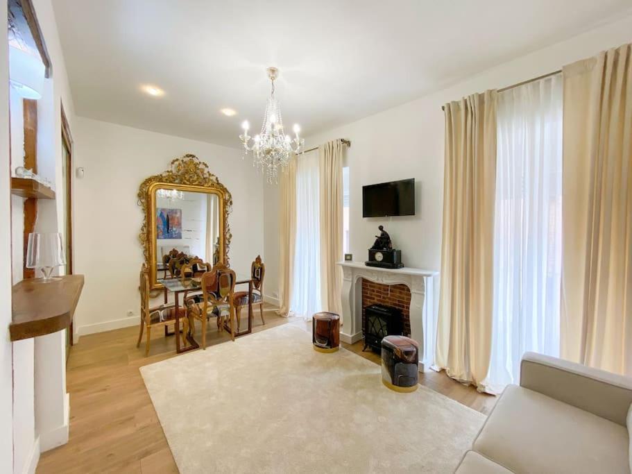New Lavapies Spacious Flat, 2 Bedrooms And 2 Balconies 마드리드 외부 사진